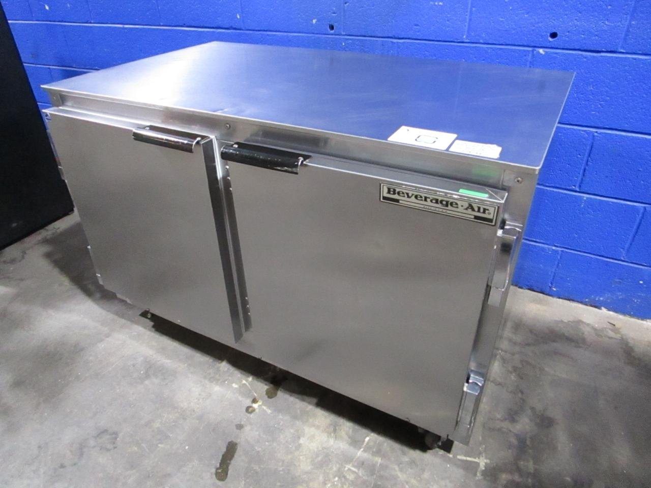 Beverage air under counter refrigerator