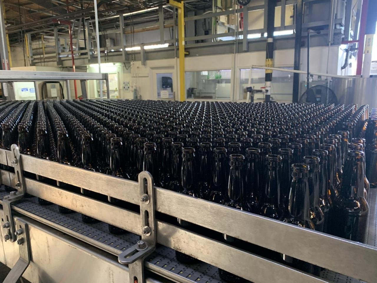 How can a beverage co-packer improve your beverage business? - Tan Do