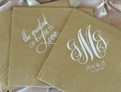Engraved beverage napkins untuk momen spesial Anda